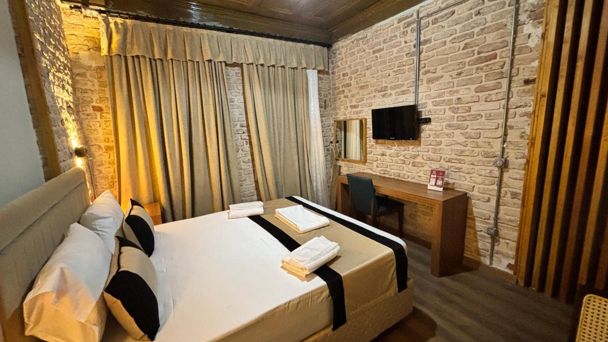 Besiktas Guest House Istanbul Exterior photo