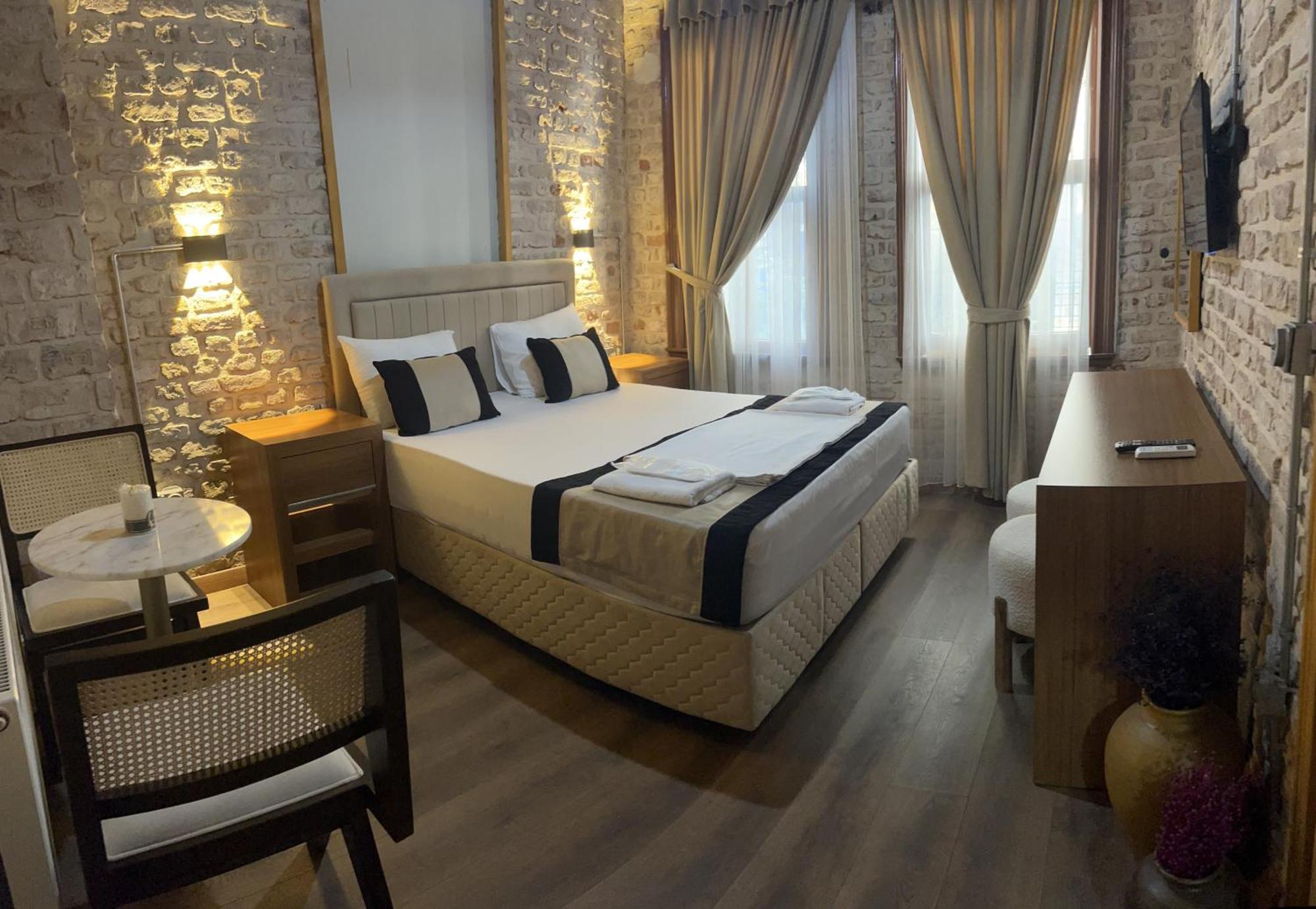 Besiktas Guest House Istanbul Exterior photo