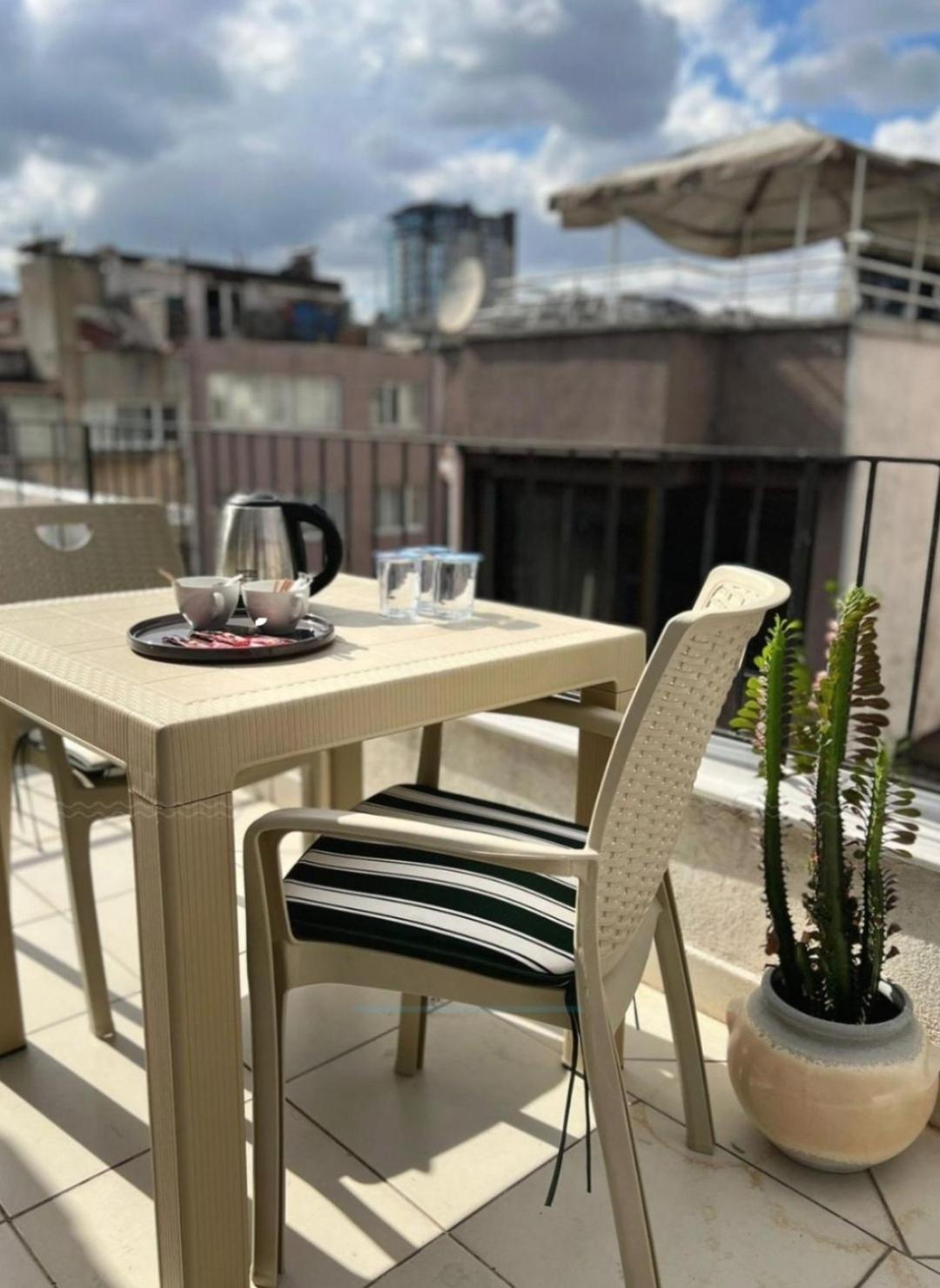 Besiktas Guest House Istanbul Exterior photo
